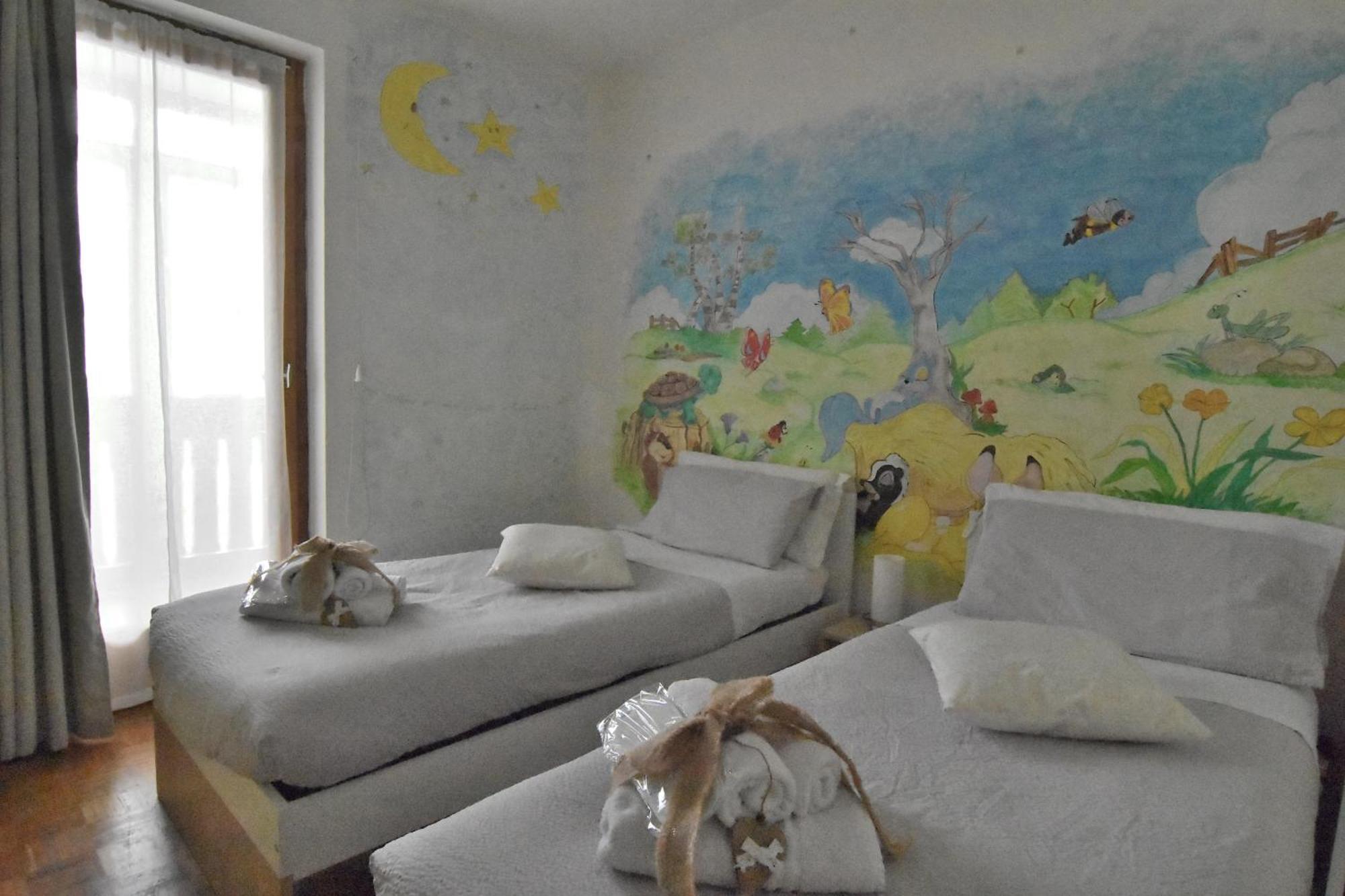 Appartamento Da Romina Con Parcheggio Gratuito Sanzeno Luaran gambar