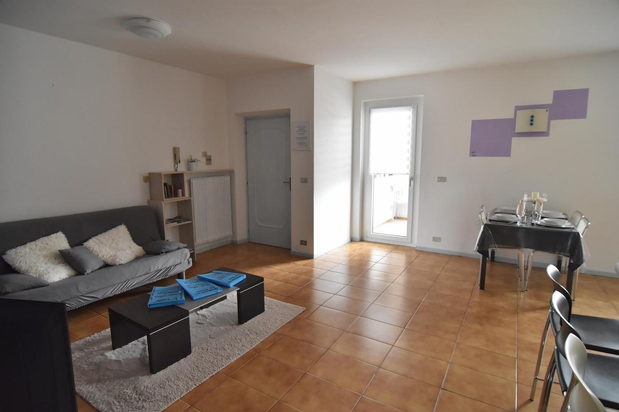 Appartamento Da Romina Con Parcheggio Gratuito Sanzeno Luaran gambar