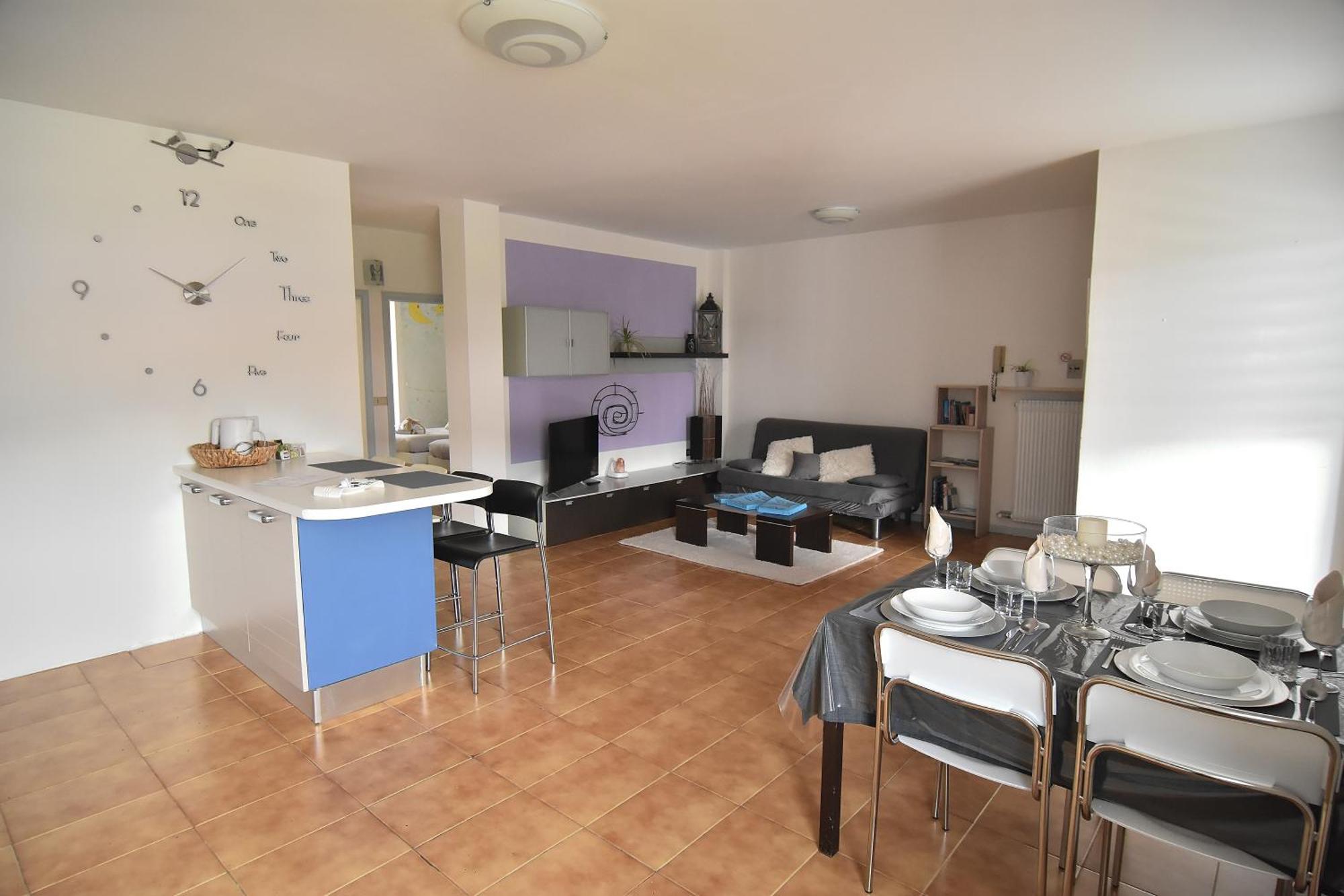 Appartamento Da Romina Con Parcheggio Gratuito Sanzeno Luaran gambar